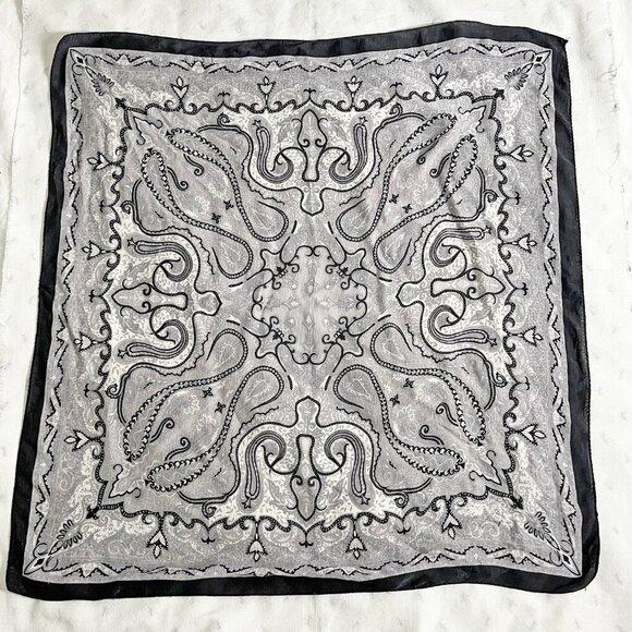 One-of Black & White Silk Bandanna w/ Gemstone Dreamcatcher Pendant Necklace Set - Picture 8 of 9